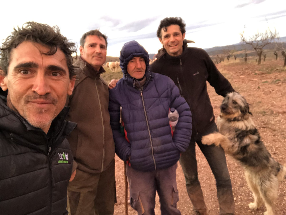 Selfi con el pastor en el viñedo